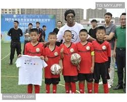 [图]莱昂纳德35分哈登32+10 快船擒黄蜂近12战10胜