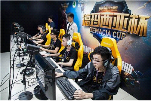 仅仅是单靠 仅仅是单靠